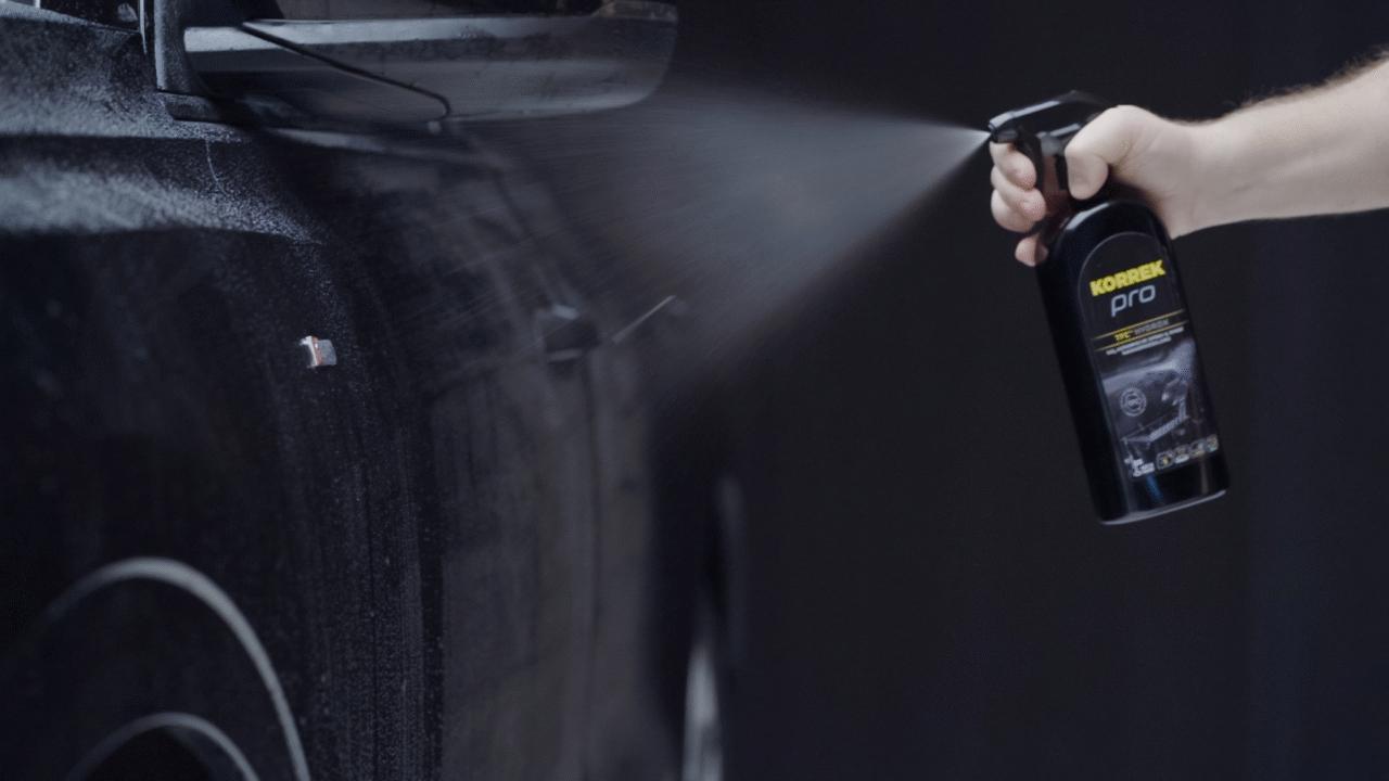 Auton puhdistus Korrek Pro spraylla - tehokas pinnanhoito